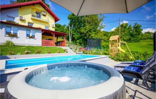 Cozy Home In Paruzevina With Sauna