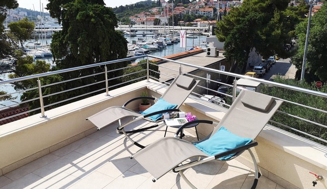 Elegant and bright apartment Orsan Dubrovnik