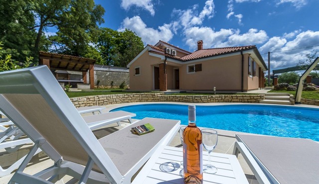 Family friendly house with a swimming pool Višnjan, Central Istria - Središnja Istra (K-25128)