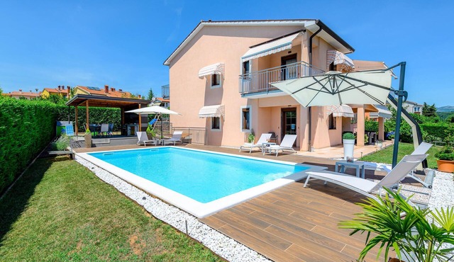 Gorgeous home in Labin