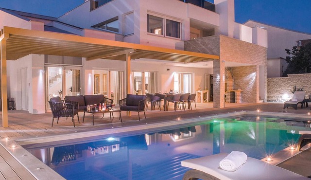 Gorgeous home in Pirovac