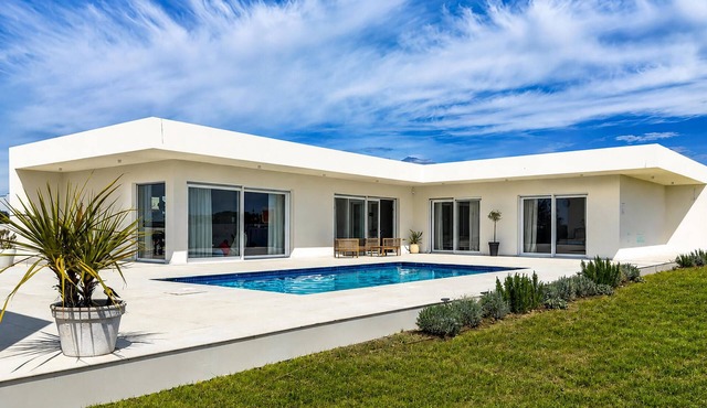 Gorgeous home in Policnik