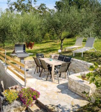 Green retreat in Gornji Picudo in Umag