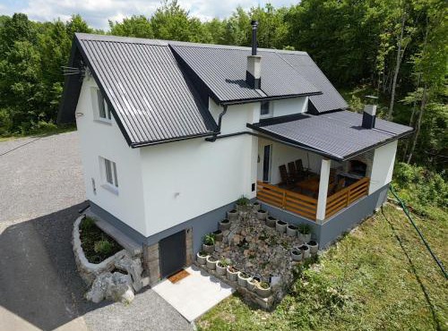 Grofova Kuća in Lipovlje