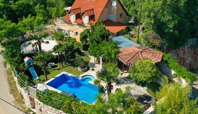 Hacienda Anna by Villas Guide