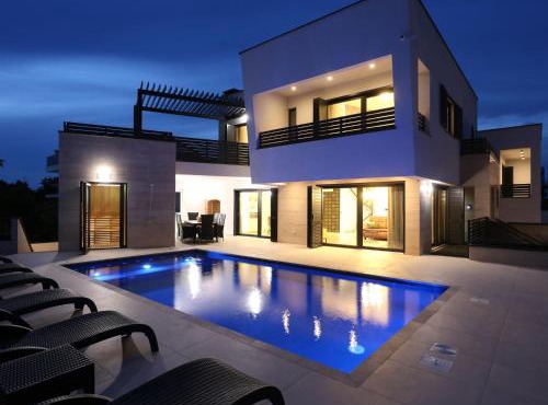 Holiday Home Villa Petra by Interhome