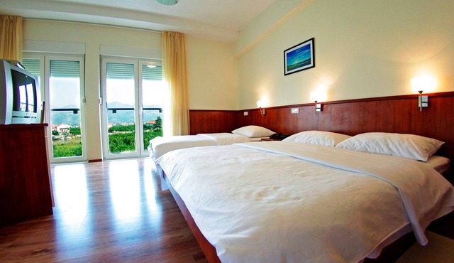 Hotel Merlot