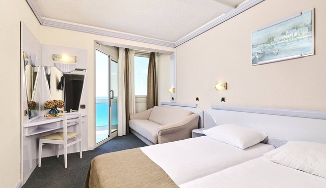 Hotel Plavi Plava Laguna