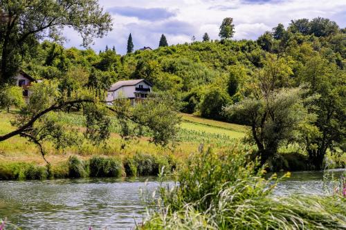 Korana River Retreat with Sauna & Jacuzzi and View by Destination GREEN Croatia
