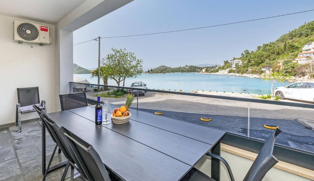 Lovely apartment in Blace with WiFi