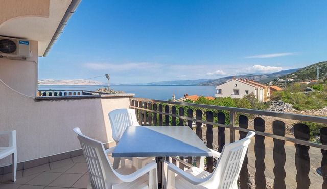 Lovely apartment in Sveti Juraj with WiFi
