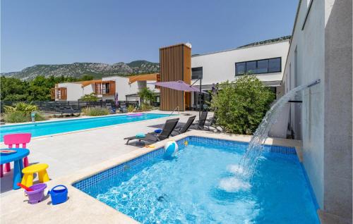 Luxurious Home In Grizane With Sauna
