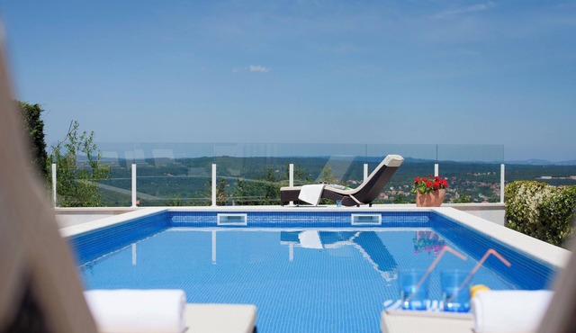 Luxury Pool Villa Rosa Magica, Labin, Croatia