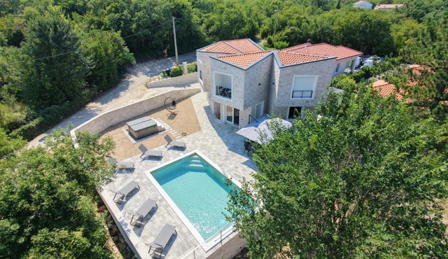 Modern villa with heated pool, whirpool in quiet area - by Traveler tourist agency Krk ID 2180