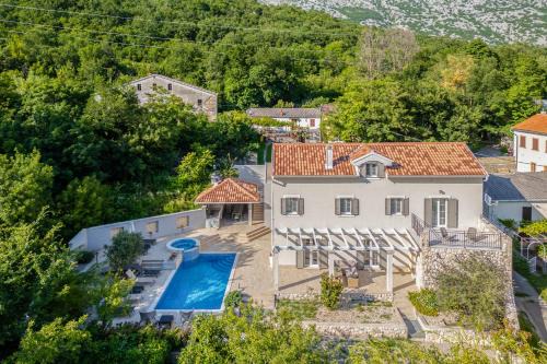 Nature Villa Frangipane with Pool - Happy Rentals