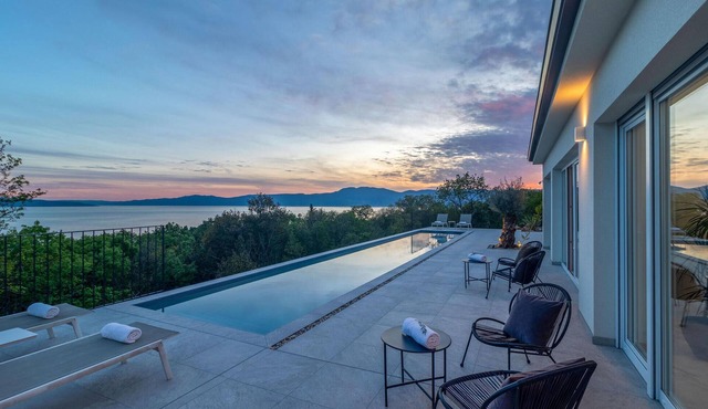 Nice home in Kostrena with sauna