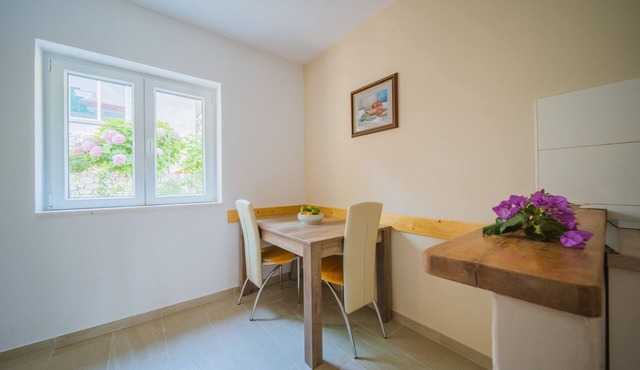One bedroom apartment near beach Lumbarda, Korčula (A-4446-b)