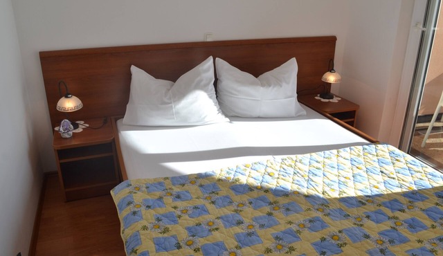 One bedroom apartment near beach Turanj, Biograd (A-25849-d)