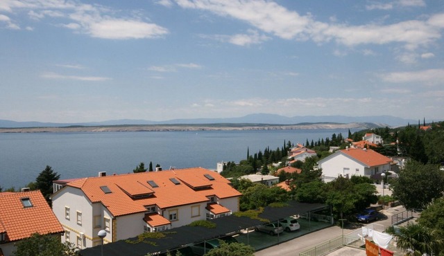 One bedroom apartment with balcony and sea view Dramalj, Crikvenica (A-5534-a)