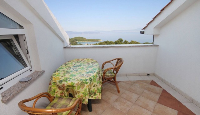 One bedroom apartment with terrace and sea view Njivice, Krk (A-5458-b)