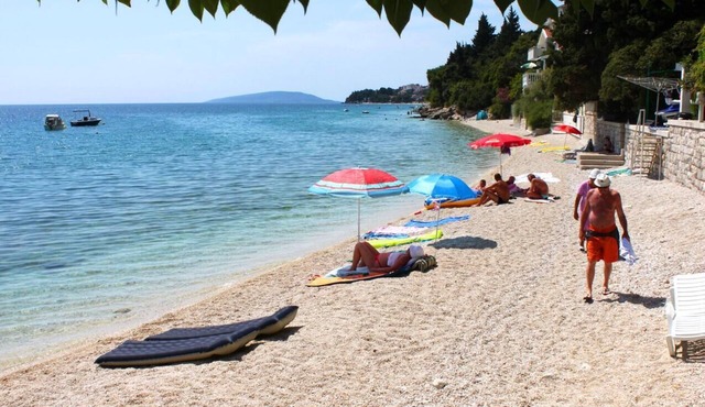 One bedroom apartment with terrace and sea view Podaca, Makarska (A-8536-a)