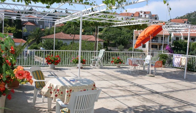 One bedroom apartment with balcony Hvar (A-141-b)