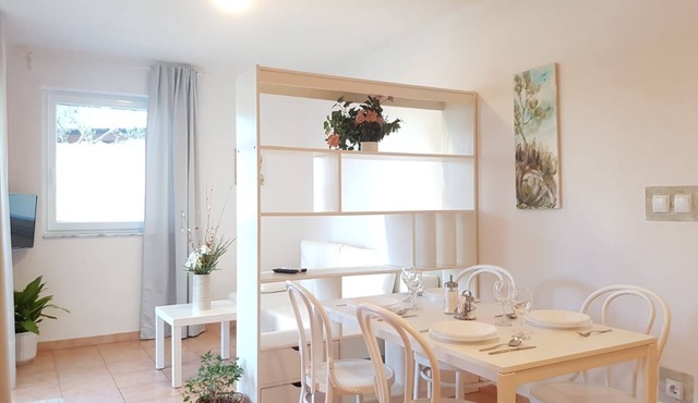 One bedroom apartment with terrace Banjol, Rab (A-5071-a)