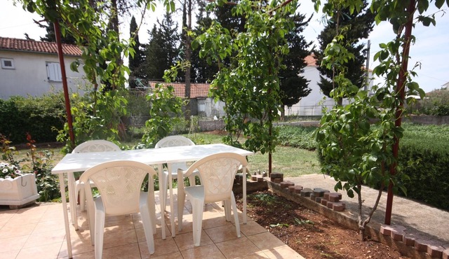 One bedroom apartment with terrace Turanj, Biograd (A-6197-c)