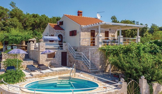 Pet friendly home in Siroka