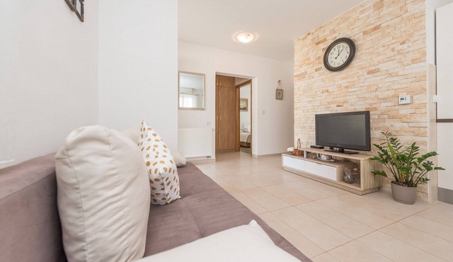 Privlaka Beach Apartment for 4