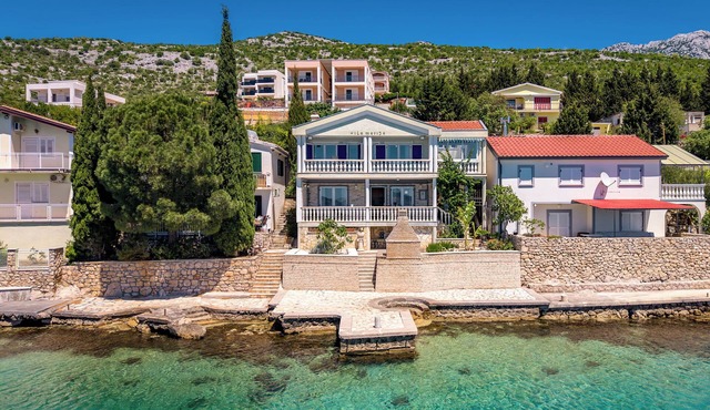 Seafront Escape - 4BR Beachfront Villa for 8, Tribanj, Croatia