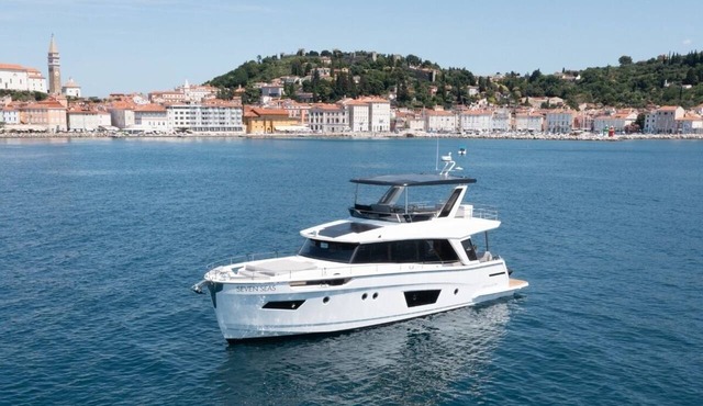 Sibenik Sun-soaked Sailing: A Luxurious Croatian Voyage