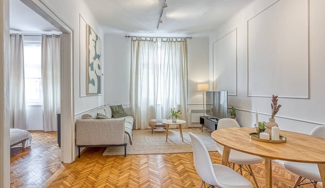 Spacious Apartment In Heart Of Zagreb, Zagreb, Croatia
