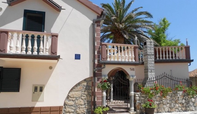 Studio apartment in Privlaka with Balcony, Air condition, WIFI (878-2)