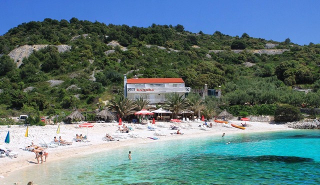 Studio flat near beach Hvar (AS-10430-a)