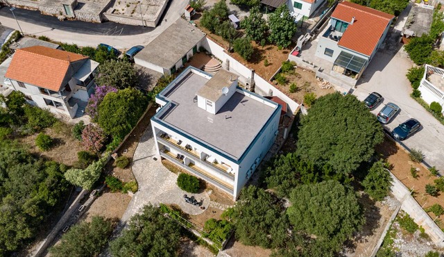 Studio flat with balcony and sea view Tisno, Murter (AS-17716-a)