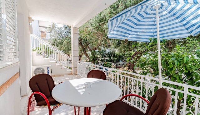 Studio flat with terrace Orebić, Pelješac (AS-10185-a)