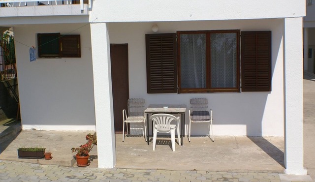 Studio flat with terrace and sea view Podaca, Makarska (AS-2634-a)