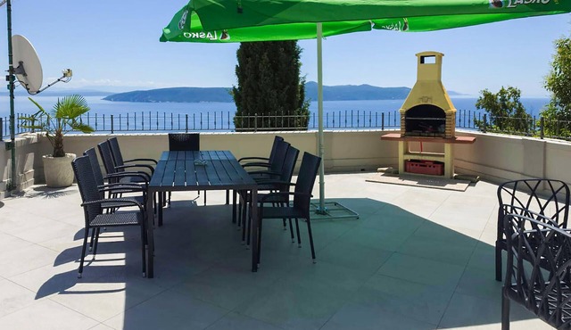 Stunning apartment in Moscenicka Draga