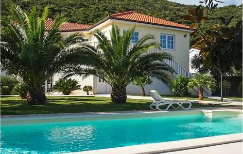 Stunning Apartment In Trpanj With Swimming Pool