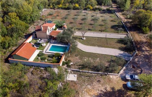 Stunning Home In Desne