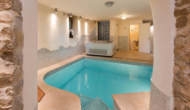 Stunning home in Oprtalj with sauna