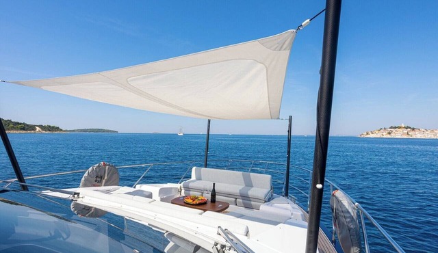 Sun-Kissed Sailing Adventure in Sibenik, Croatia
