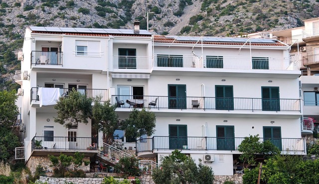 Two bedroom apartment with balcony and sea view Živogošće - Porat (Makarska) (A-25453-b)