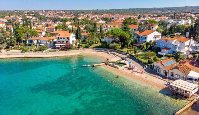 Two bedroom apartment with terrace and sea view Malinska, Krk (A-421-a)
