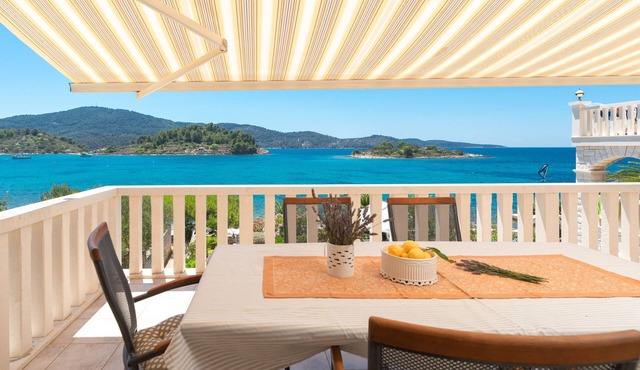 Two bedroom apartment near beach Cove Gradina, Korčula (A-9273-a)