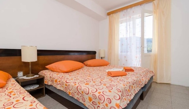 Two bedroom apartment with balcony Žuljana, Pelješac (A-256-b)