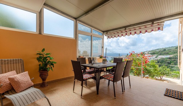 Two bedroom apartment with terrace and sea view Zavalatica, Korčula (A-11216-a)