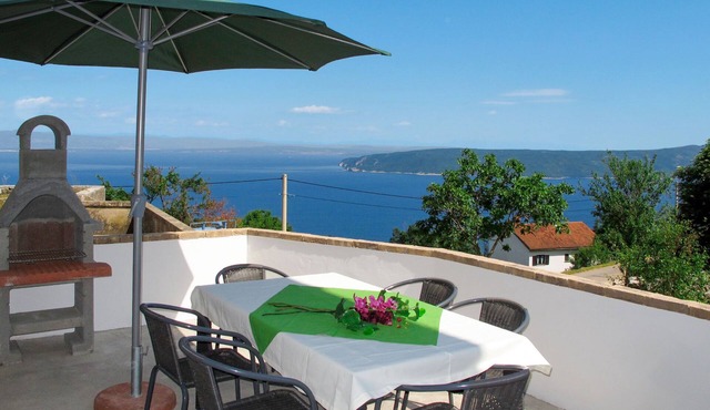 Vacation home Matea by Interhome