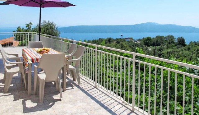 Vacation home Mirela in Moscenicka Draga - 6 persons, 2 bedrooms